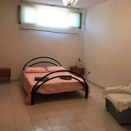 C&c House Pizzo (Calabria)